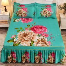 Load image into Gallery viewer, 1pc Thickened Sanding Bedspread Wedding Fitted Sheet Cover Soft Non-Slip King Queen Bed Skirt
