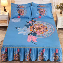 Load image into Gallery viewer, 1pc Thickened Sanding Bedspread Wedding Fitted Sheet Cover Soft Non-Slip King Queen Bed Skirt
